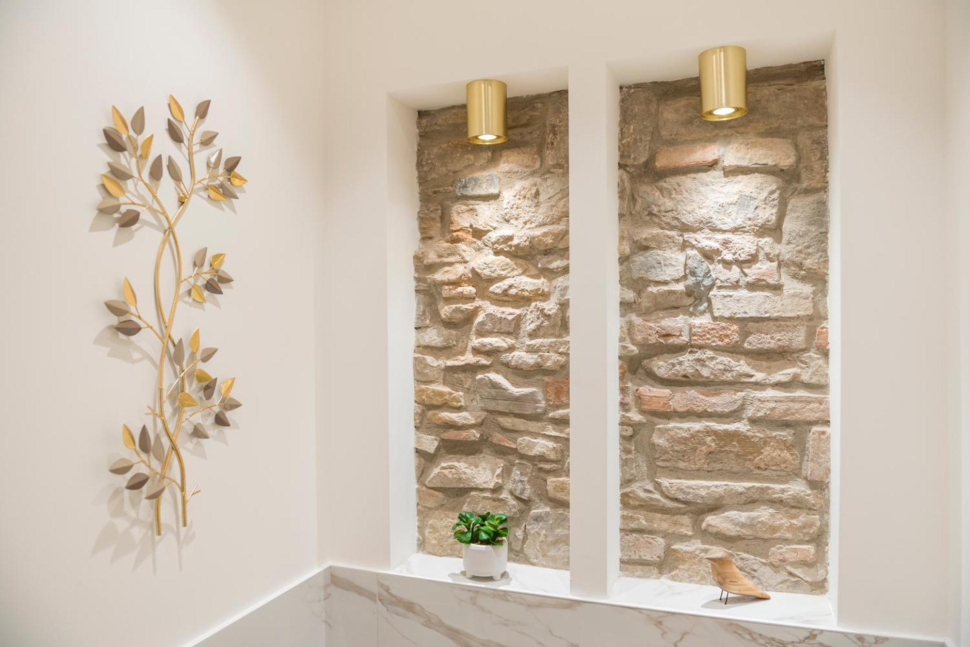 Golden Chic - Citta Alta Apartment Bergamo Bagian luar foto